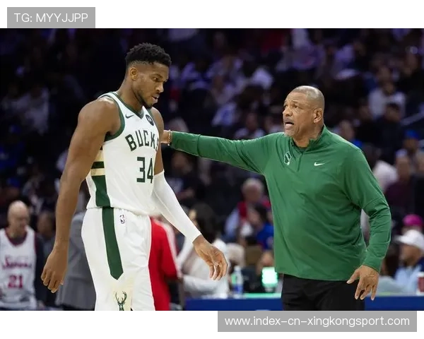 字母哥攻势如潮涌,雄鹿拿下关键胜利 字母哥攻势如潮涌,雄鹿拿下关键胜利