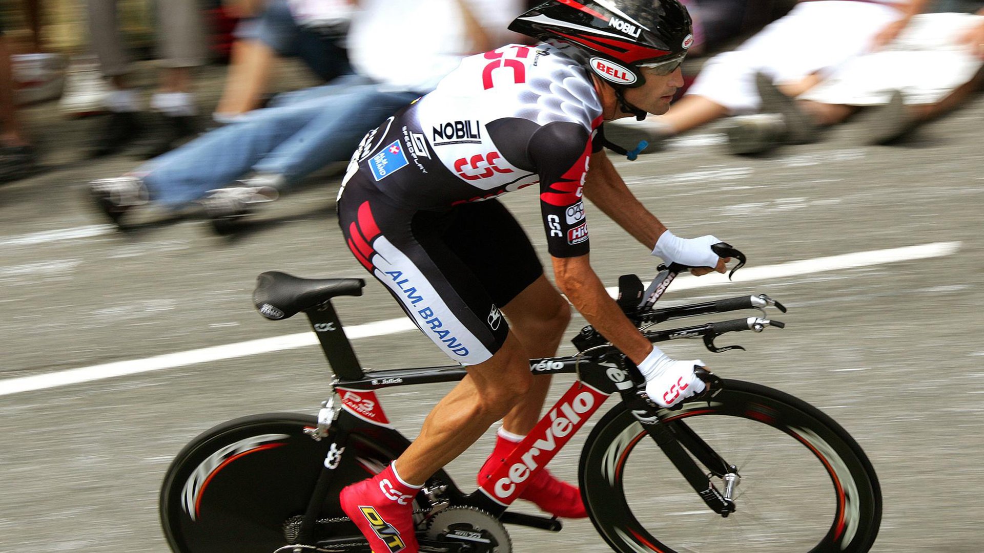 游泳世锦赛冠军争夺激烈